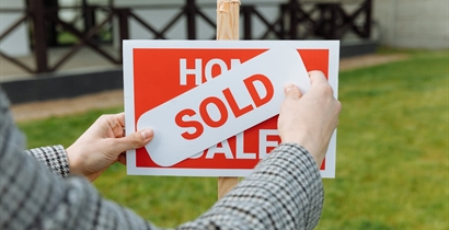 Domestic Moves Stall: How High Rates and Housing Constraints Are Reshaping U.S. Mobility