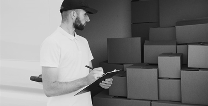 Choosing the Right Household Goods Mover