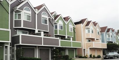 How Family, Work, and Affordability Redefined U.S. Migration in 2025